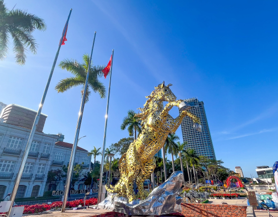 Tạo sức hút cho du lịch Đà Nẵng: Kích cầu thị trường khách miền Trung